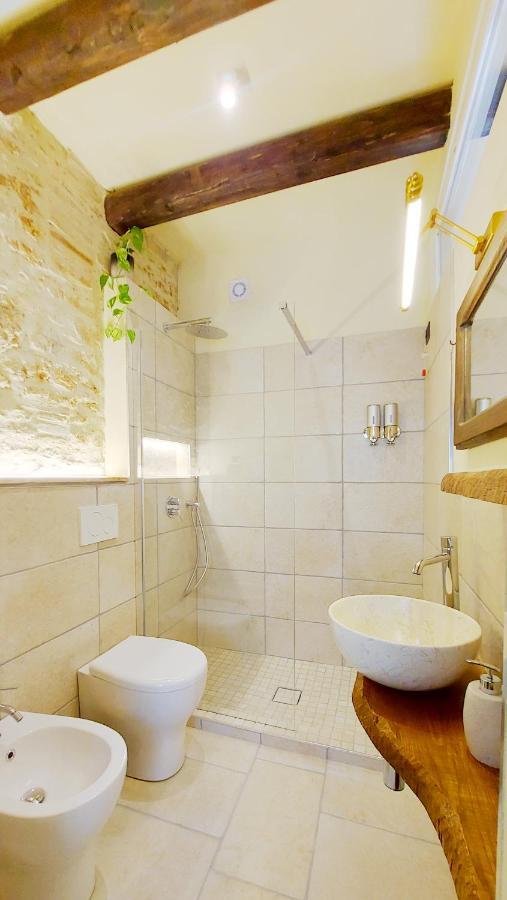 מלון ואסטו Casa Ocra מראה חיצוני תמונה